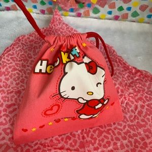 Cute Hello Kitty Pouch